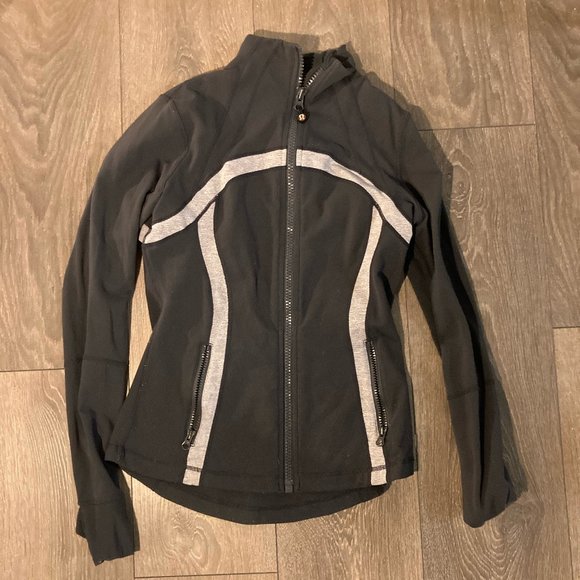 lululemon athletica Jackets & Blazers - Lululemon Athletic Zip-Up